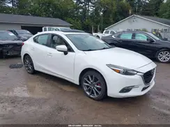 3MZBN1W39JM171908 2018 MAZDA 3