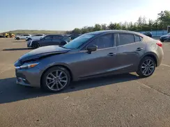 3MZBN1W39JM195206 2018 MAZDA 3