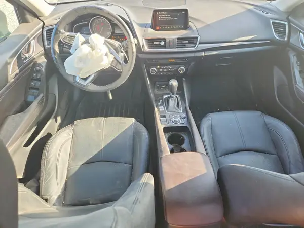 3MZBN1W39JM205328 2018 MAZDA 3 - Image 8