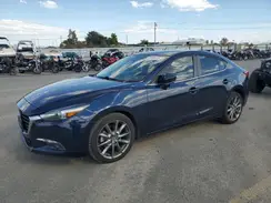 3MZBN1W39JM214952 2018 MAZDA 3
