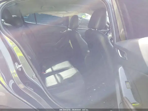 3MZBN1W39JM230794 2018 MAZDA 3 - Image 8