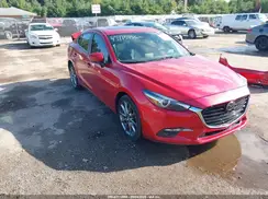3MZBN1W39JM249779 2018 MAZDA 3