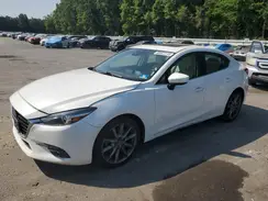 3MZBN1W39JM257431 2018 MAZDA 3