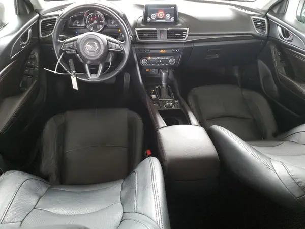 3MZBN1W39JM264010 2018 MAZDA 3 - Image 8