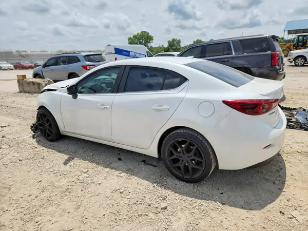 3MZBN1W3XHM130049 2017 MAZDA 3 - Image 2
