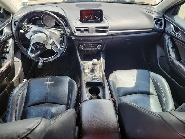3MZBN1W3XHM130049 2017 MAZDA 3 - Image 8