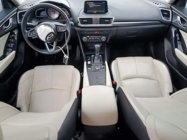 3MZBN1W3XHM141844 2017 MAZDA 3 - Image 8