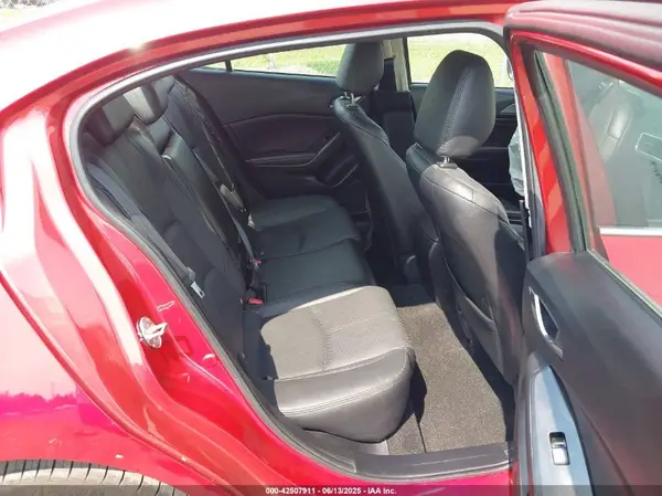 3MZBN1W3XHM147272 2017 MAZDA 3 - Image 8