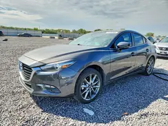 3MZBN1W3XJM165521 2018 MAZDA 3