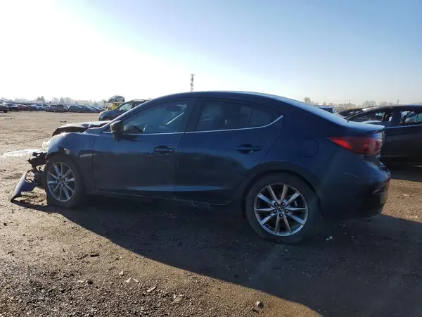 3MZBN1W3XJM174476 2018 MAZDA 3 - Image 2