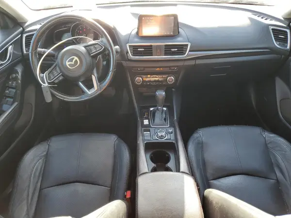 3MZBN1W3XJM219108 2018 MAZDA 3 - Image 8