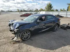 3MZBN1W3XJM221022 2018 MAZDA 3