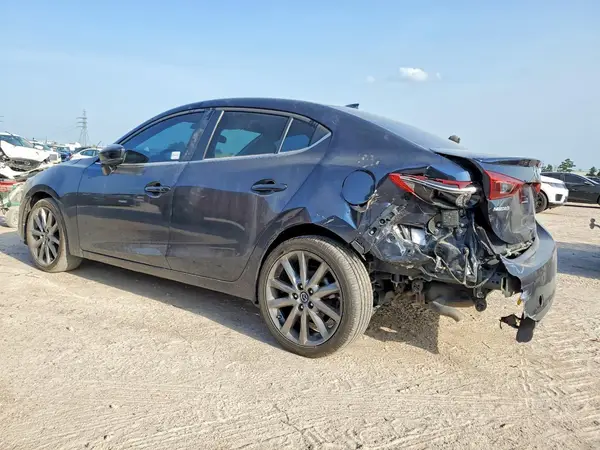 3MZBN1W3XJM251458 2018 MAZDA 3 - Image 2