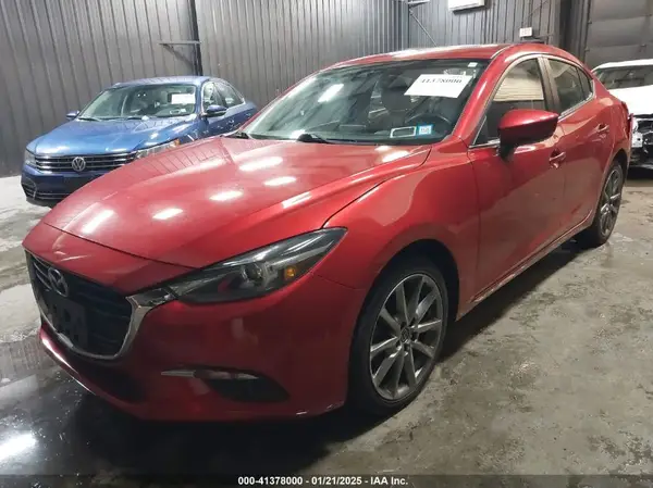3MZBN1W3XJM252013 2018 MAZDA 3 - Image 2