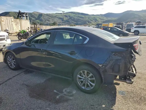 3MZBPAA70MM202620 2021 MAZDA 3 - Image 2