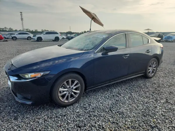 3MZBPAA70NM302072 2022 MAZDA 3 - Image 1