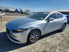 3MZBPAA71MM203565 2021 MAZDA 3