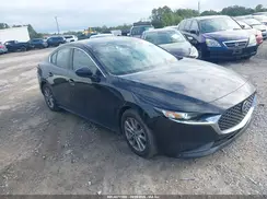 3MZBPAA71NM307569 2022 MAZDA 3