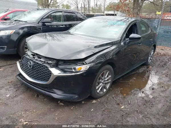 3MZBPAA71NM307765 2022 MAZDA 3 - Image 2