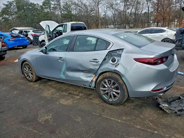 3MZBPAA72MM201954 2021 MAZDA 3 - Image 2
