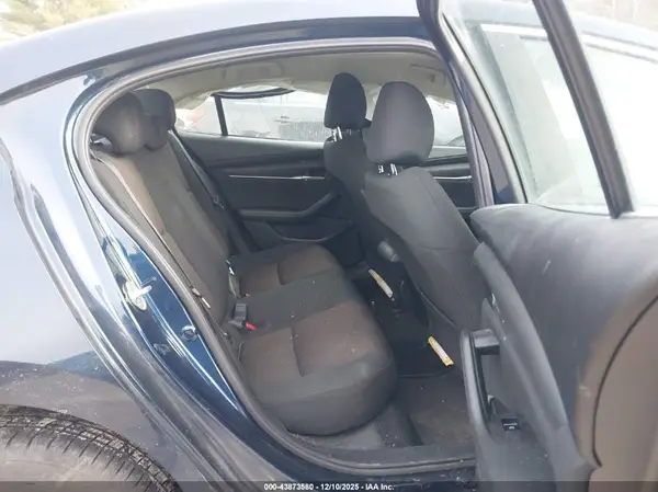 3MZBPAA72NM305524 2022 MAZDA 3 - Image 8