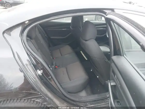 3MZBPAA72NM307368 2022 MAZDA 3 - Image 8
