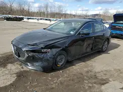 3MZBPAA74MM201678 2021 MAZDA 3