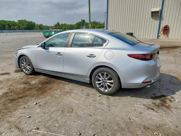 3MZBPAA76MM203786 2021 MAZDA 3 - Image 2