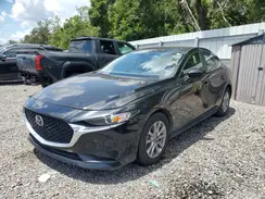 3MZBPAA76NM306983 2022 MAZDA 3