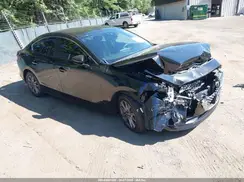 3MZBPAA79MM207122 2021 MAZDA 3