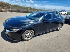 3MZBPAA7XMM202771 2021 MAZDA 3