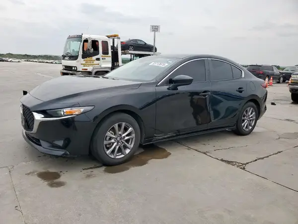 3MZBPAA7XNM307392 2022 MAZDA 3 - Image 1