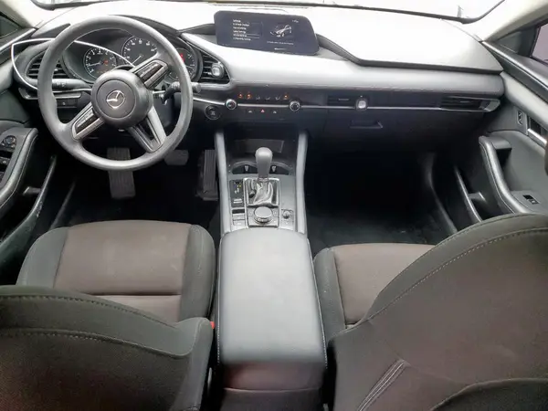 3MZBPAA7XNM307392 2022 MAZDA 3 - Image 8
