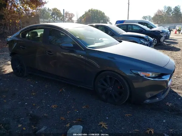 3MZBPAAL0KM105220 2019 MAZDA 3 - Image 1