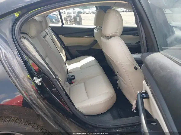 3MZBPAAL0KM105282 2019 MAZDA 3 - Image 8