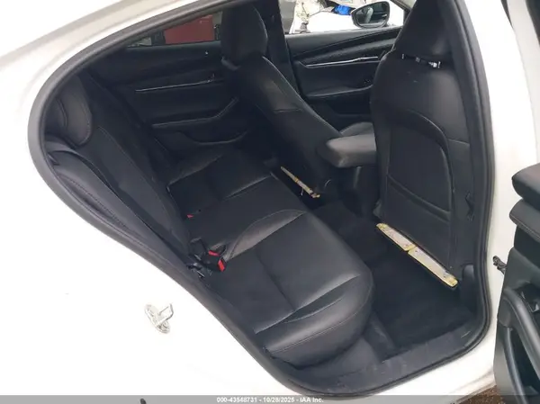 3MZBPAAL0KM105976 2019 MAZDA 3 - Image 8