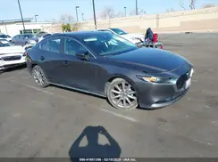 3MZBPAAL1KM105498 2019 MAZDA 3