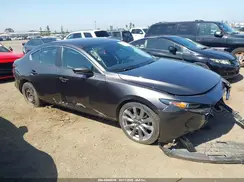 3MZBPAAL1KM110281 2019 MAZDA 3