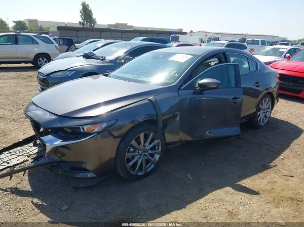 3MZBPAAL1KM110281 2019 MAZDA 3 - Image 2