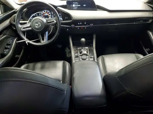 3MZBPAAL1KM111074 2019 MAZDA 3 - Image 8