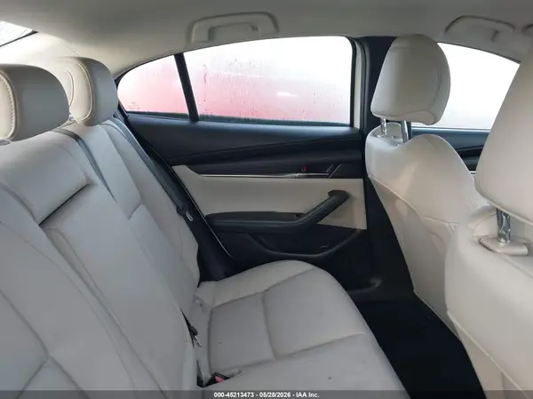 3MZBPAAL1KM113374 2019 MAZDA 3 - Image 8