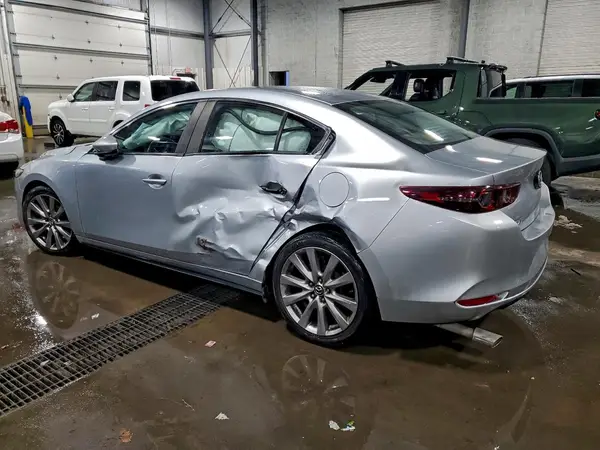 3MZBPAAL2KM108765 2019 MAZDA 3 - Image 2