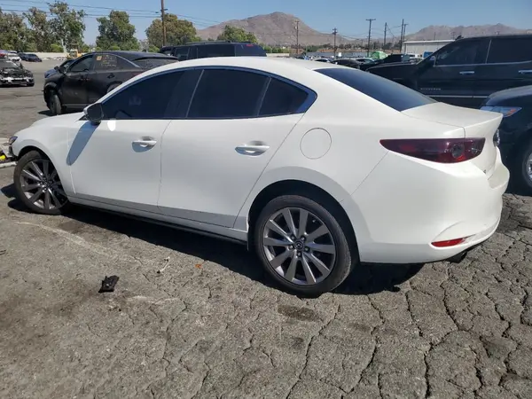 3MZBPAAL2KM109365 2019 MAZDA 3 - Image 2