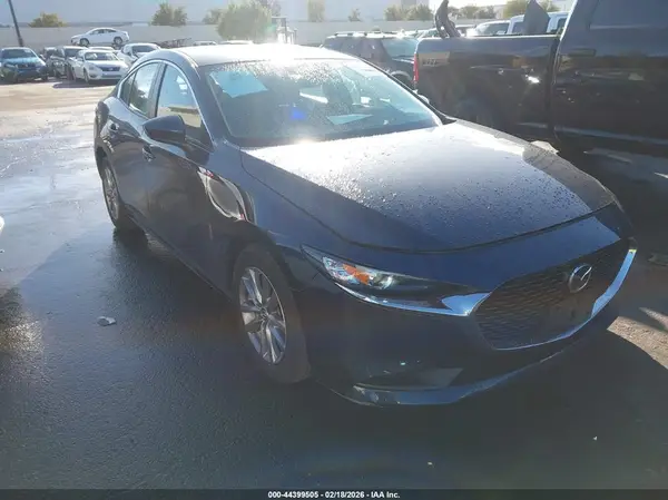 3MZBPAAL2MM200607 2021 MAZDA 3 - Image 1