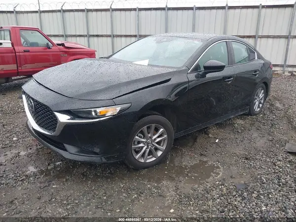3MZBPAAL2MM204768 2021 MAZDA 3 - Image 2