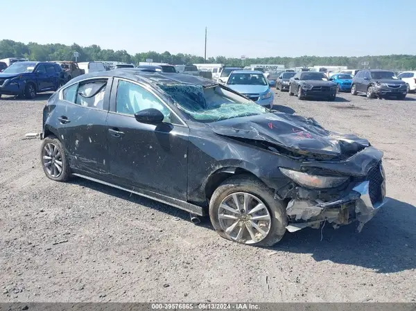 3MZBPAAL2MM253288 2021 MAZDA 3 - Image 1