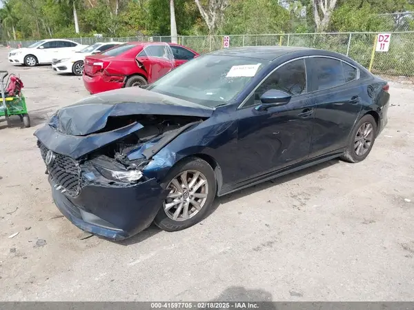 3MZBPAAL2MM253355 2021 MAZDA 3 - Image 2