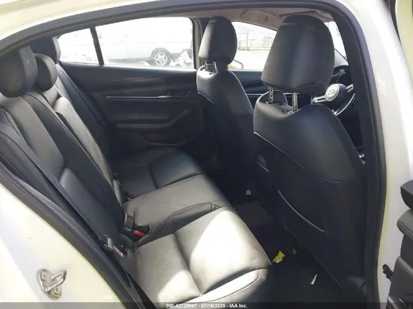 3MZBPAAL3KM107236 2019 MAZDA 3 - Image 8