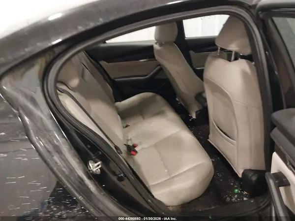 3MZBPAAL3KM111559 2019 MAZDA 3 - Image 8