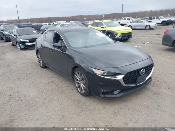 3MZBPAAL4KM108590 2019 MAZDA 3 - Image 1